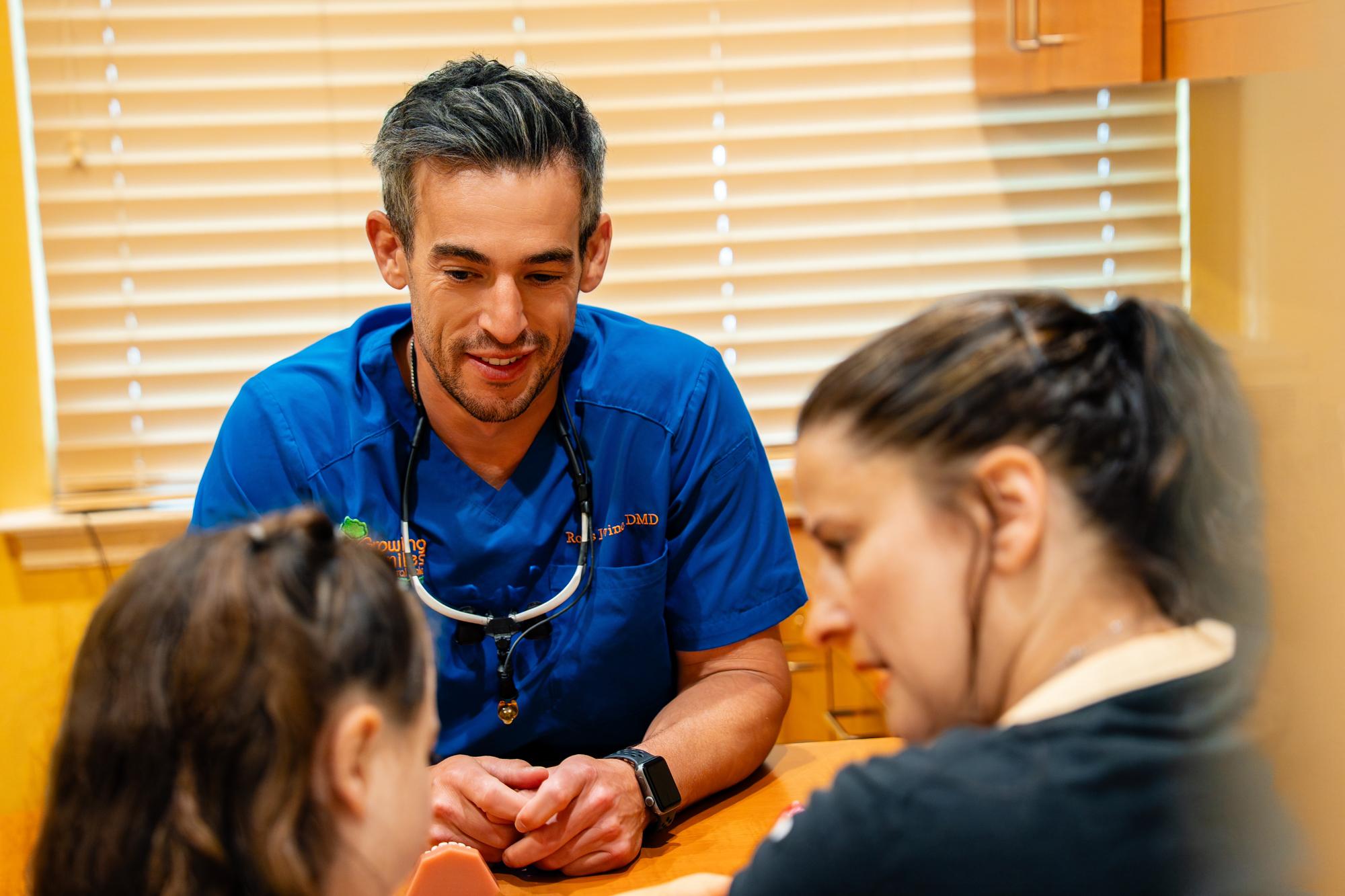 growing-smiles-patient-interaction-web-08768