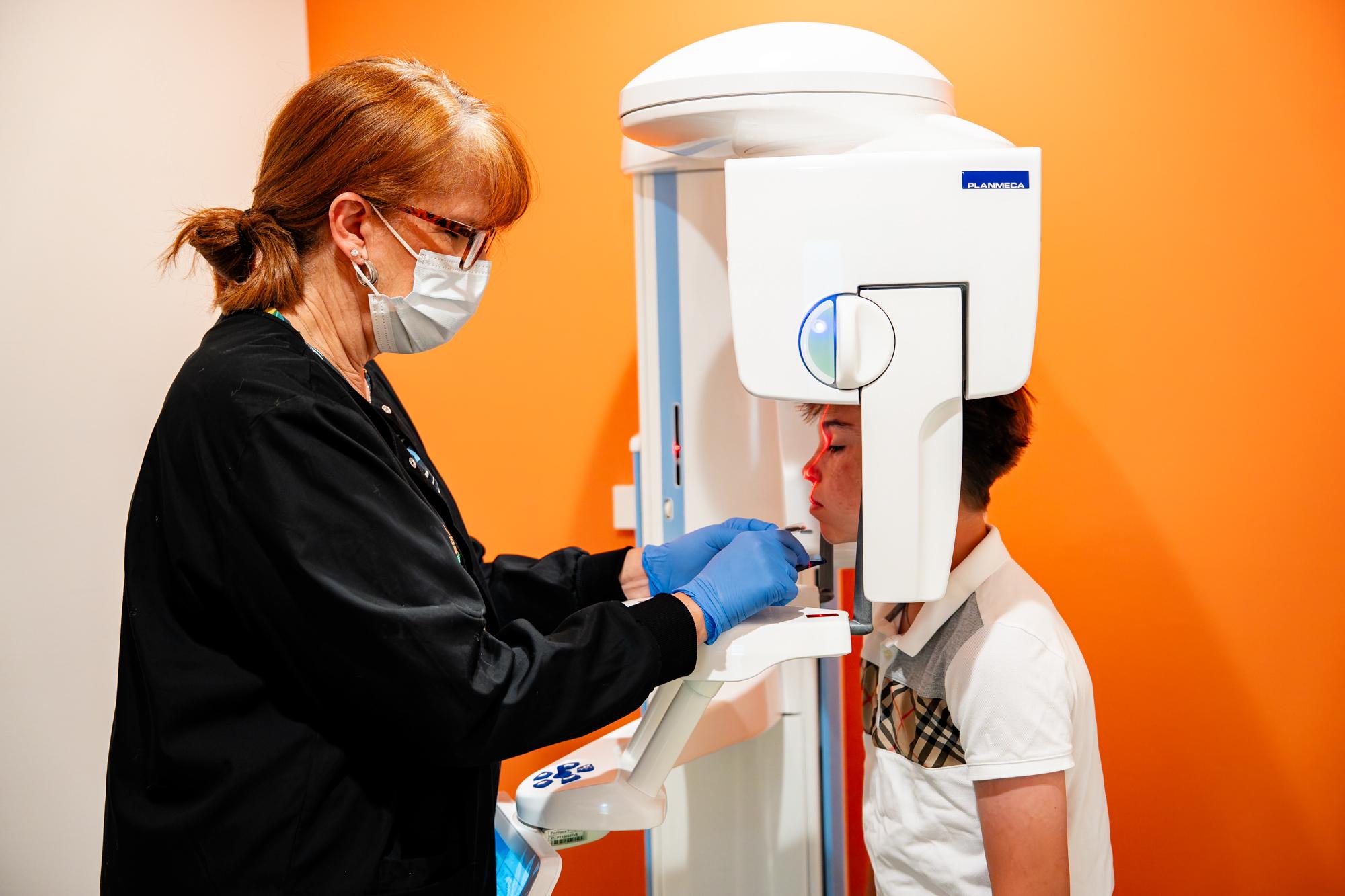growing-smiles-patient-interaction-web-08785